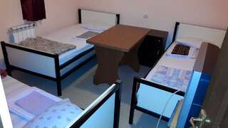 Отель RP Hotel Ереван Односпальная кровать в общем номере-4